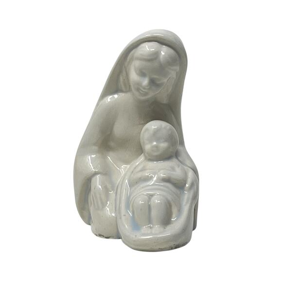 White Glazed Ceramic Virgin Mary and Baby Jesus Figurine 4" Tall - Picture 2 of 9